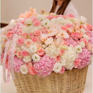 BIG 71 Large composition in a basket