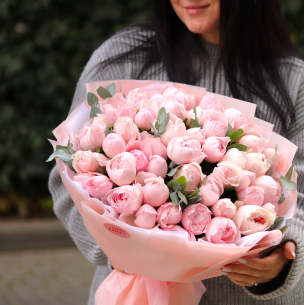 BIG 80 Mono bouquet of peony roses