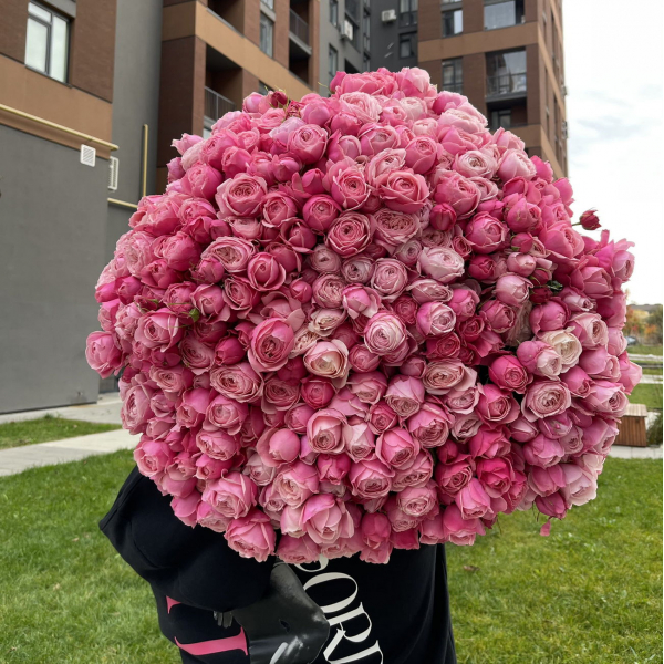 Bouquet of 101 spray peony roses Silva Pink BIG 63