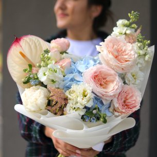 BOUQUET 300