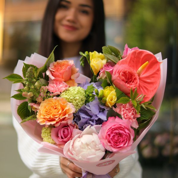 Bouquet with anthurium, peonies, hydrangea and peony roses BOUQUET 249