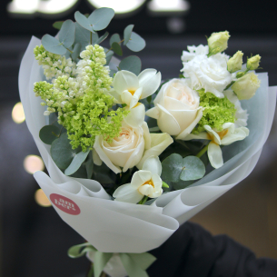 BOUQUET 261