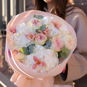 BOUQUET 101 Bouquet with peony roses, hydrangeas, tulips and eucalyptus