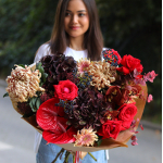 Букет з гортензією, орхідеями, антуріумом та хризантемами BOUQUET 54