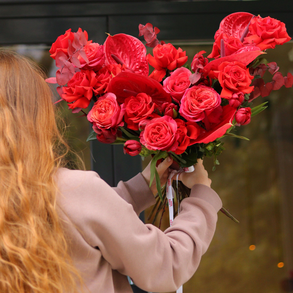 Fiery bouquet with roses, anthuriums and tulips BOUQUET 175 