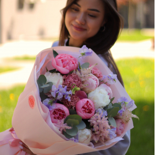BOUQUET 83