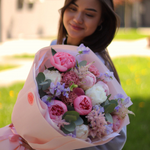 BOUQUET 83