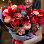 Яскравий букет з лілією, герберами та антуріумом BOUQUET 134