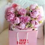 Букет з півоній та танацетуму BOUQUET 138 Букет з півоній та танацетуму BOUQUET 138