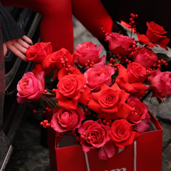 Bouquet with peony roses and ilex BOUQUET 221