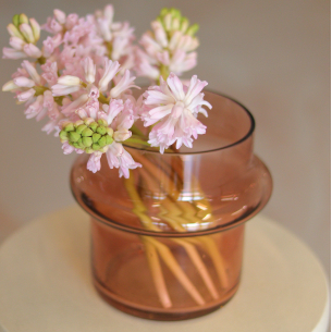 VASE 08