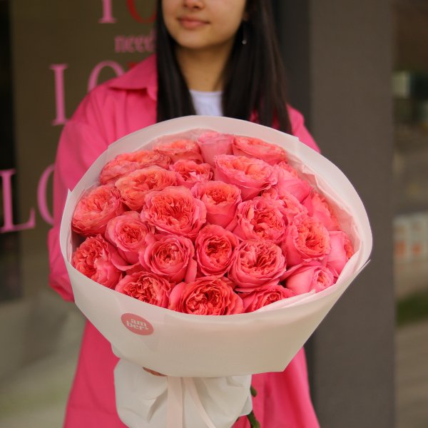 Candy Expression peony rose monobouquet. There are 25 pieces in the photo! MONO 136