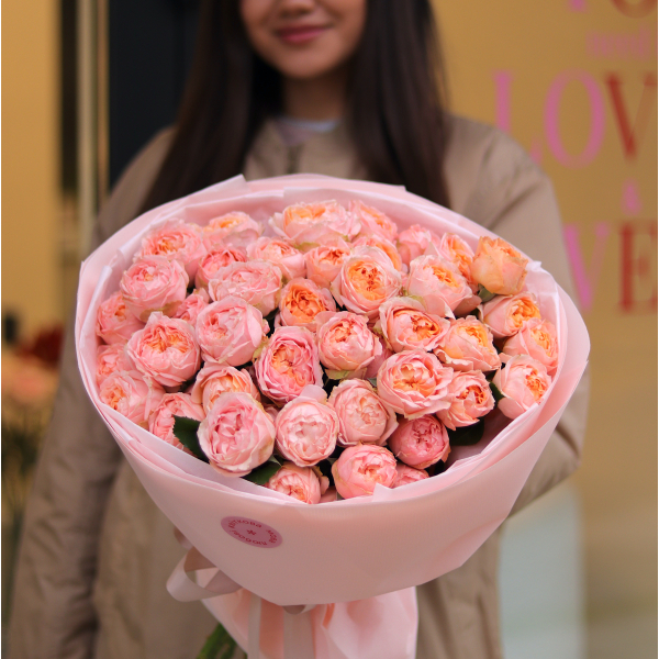 Monobouquet of peony spray roses MONO 86