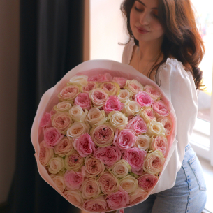 MONO 40 Monobouquet from a mix of peony roses. There are 51 pieces in the photo!