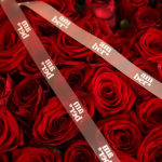 Mono Bouquet of red roses MONO 85