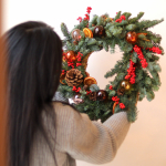 Різдвяний вінок з нобілісу, ілексу та сушених апельсинів Christmas decor 20