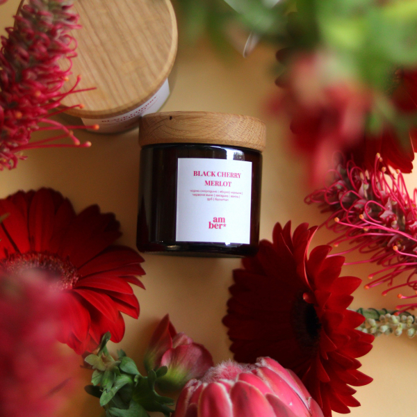Парфумована соєва свічка BLACK CHERRY MERLOT. Об'єм 100 мл CANDLE 23